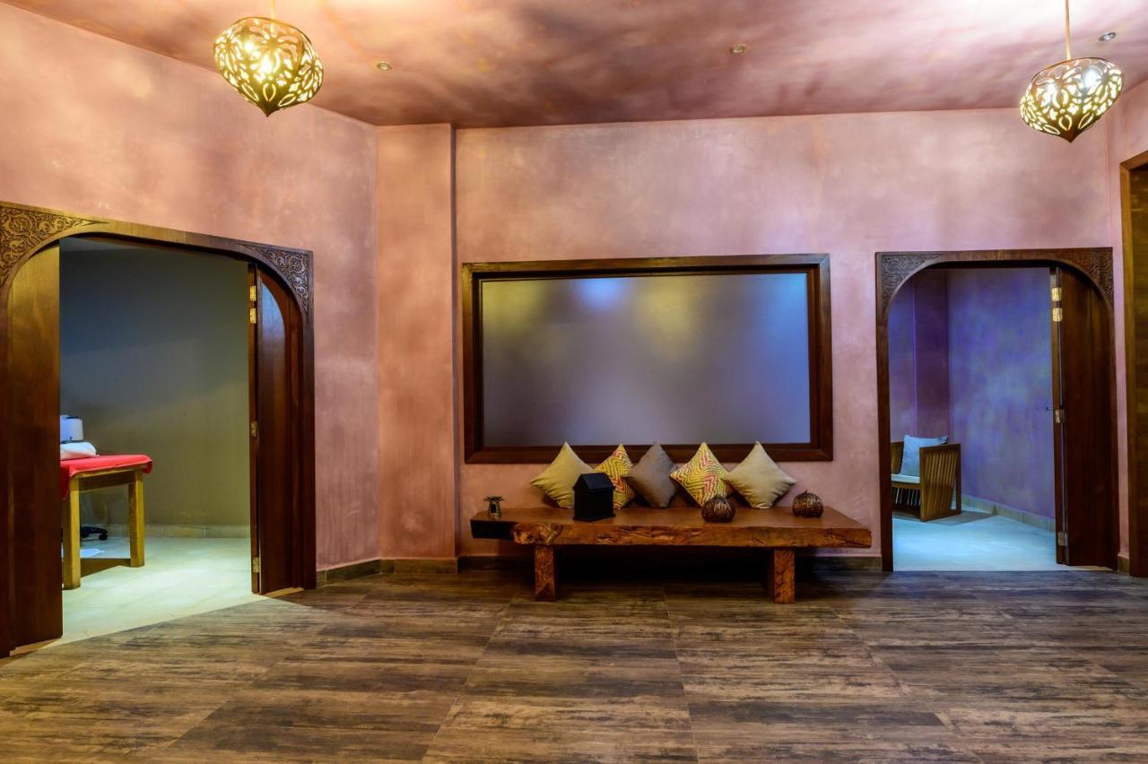 Baobab Tree Hotel & Spa Mahajanga Exterior photo